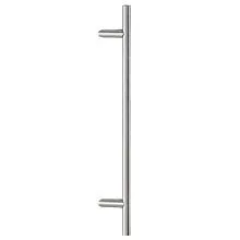 Porte d’entrée, option Barre de tirage inox